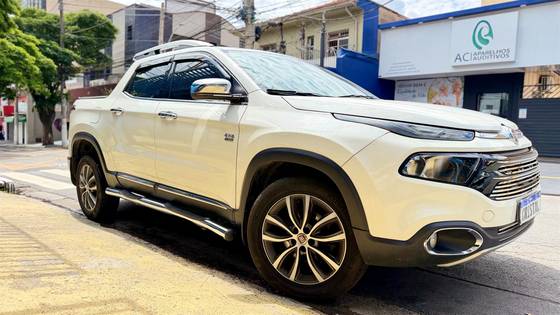 FIAT TORO 2.0 16V TURBO DIESEL VOLCANO 4WD AT9